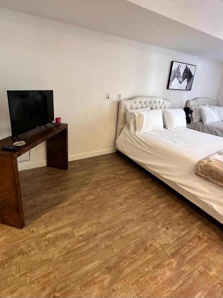 Studios Universal 10 Min Drive Free Parking And Wifi Los Angeles Exteriér fotografie